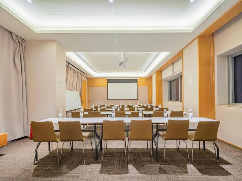 Ji Hotel Chengdu Chunxi Road Ngoại thất bức ảnh