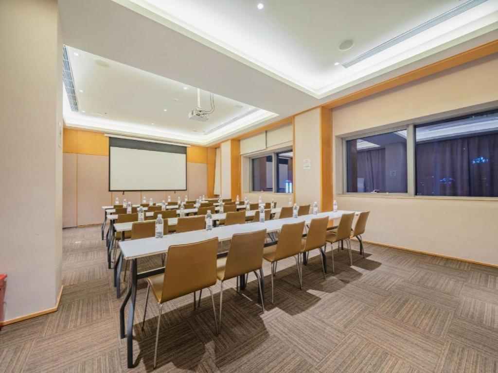 Ji Hotel Chengdu Chunxi Road Ngoại thất bức ảnh